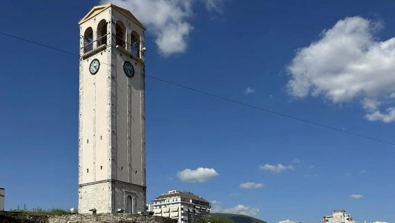 地拉那日遊