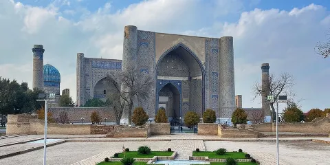 塔什干出發撒馬爾罕全包日遊