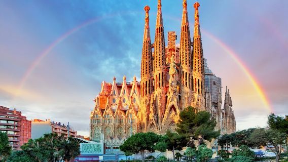 Spain + Sagrada Familia + Casa Batlló + La Pedrera – Casa Milà + La Rambla Day Tour