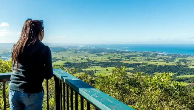 雪梨：海崖橋、基阿瑪噴水洞和農田之旅
