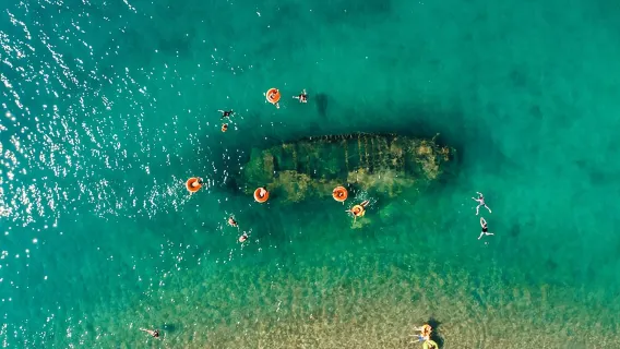 Blue Lagoon & 3 Islands Cruise with Lunch from Split