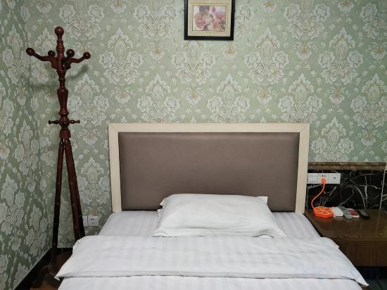 Others 3, Jurong Middle Street Hotel, Zhenjiang
