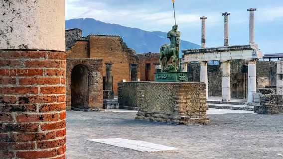 Enjoy Pompeii & Mt. Vesuvius: Semi-Private Tour from Positano