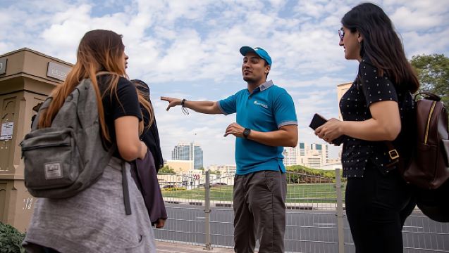 Old Dubai Rundgang mit Wassertaxifahrt und Snacks