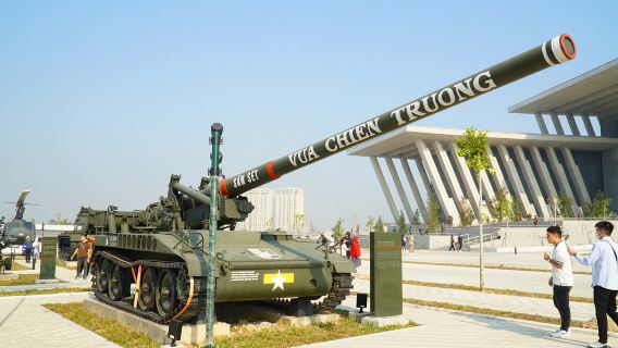 Military History Museum & Hoa Lo Prison