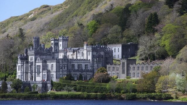 จากกัลเวย์: ทัวร์นำเที่ยวคอนเนมาราพร้อมแวะพัก 3 ชั่วโมงที่แอบบีย์ไคลมอร์