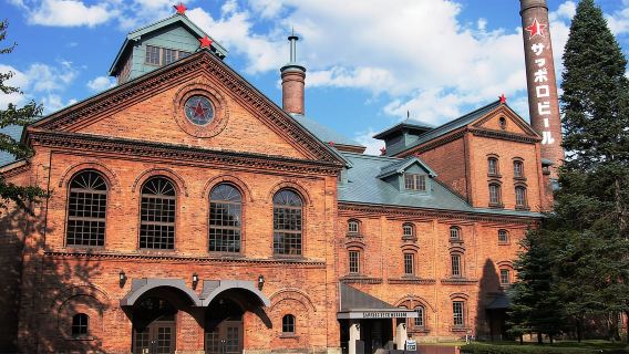 Sopporo: Hokkaido Shrine and Atama Daibutsu Full-Day Tour