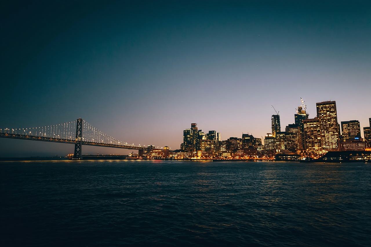 San Francisco: Stadtrundfahrt mit Mittag- oder Abendessen