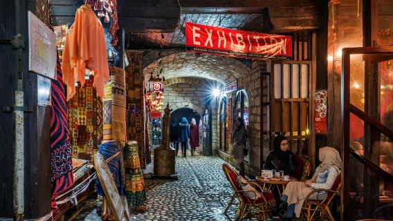 Sarajevo: Nighttime City Highlights Walking Tour