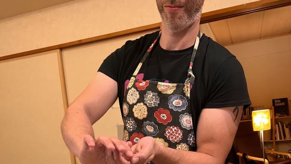 Avventura nella zuppa di miso al sushi di Osaka: un viaggio tra sapori esotici