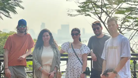 Mumbai: Half Day Elephanta Caves Guided Tour with Ferry Ride