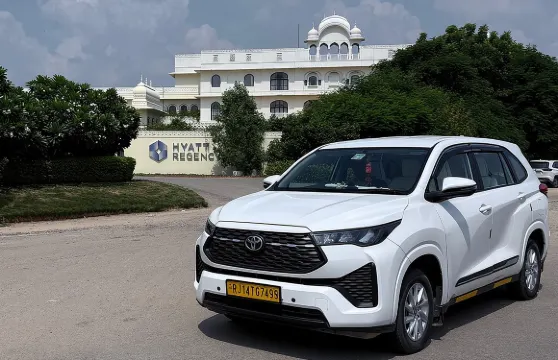 阿格拉至新德里：私人接送服務