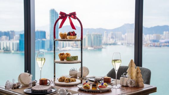 Гонконгский отель Hyatt Centric Victoria Harbour|Круизный ресторан и бар в воздухе|Круиз x Sbakery от Mama Soo — изысканный послеобеденный чай с сыром