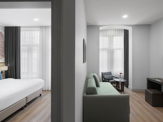 Akka Suites Taksim - Tap to explore photos