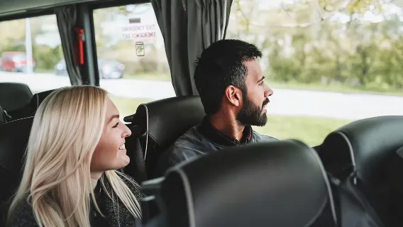 Flughafentransfer von Reykjavík, Island zum Flughafen Keflavík (erreichbar in der Nähe von Hotels in der Stadt)