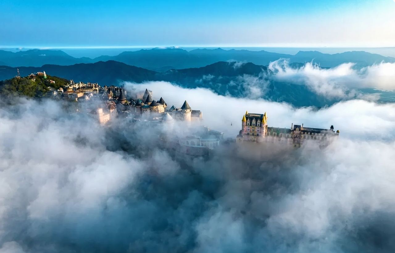 越南峴港：巴拿山太陽世界/佛手橋/高山雲霄飛車[包車/導遊]