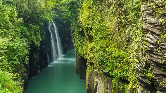From Fukuoka: Miyazaki, Takachiho Gorge with optional boat/Lunch