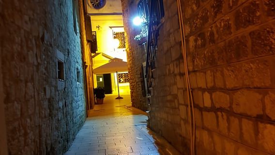 Sibenik: Guided Evening Walking Tour