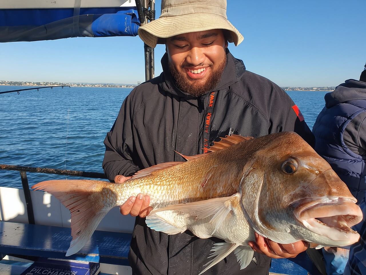Auckland: Full-Day Fishing Charter (7 am - 4 pm)