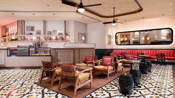 マカオ リスボア マカウ レストラン MOP50現金バウチャー+ゴールデン リール観覧車