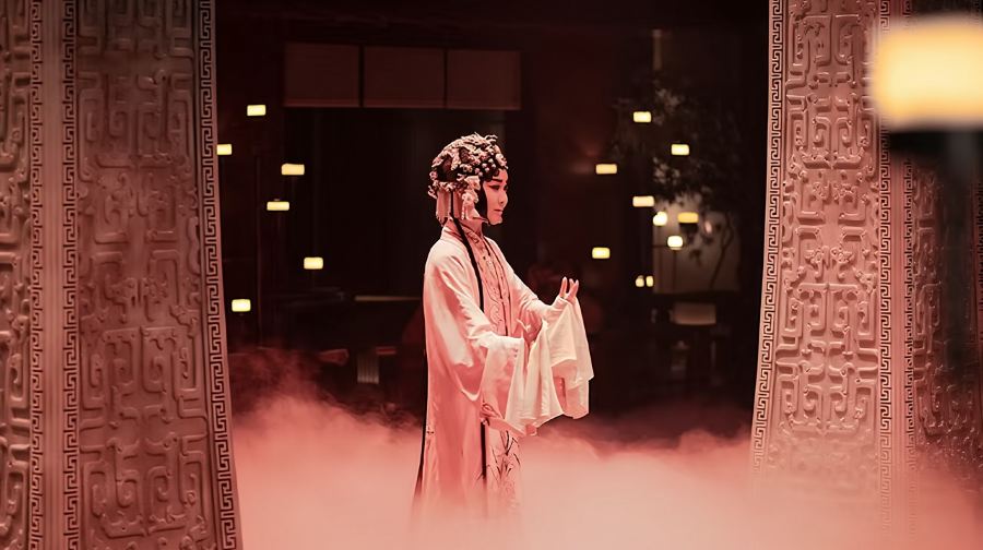 北京宮宴 · 中國古代沉浸式宮廷帝王盛宴包廂（私享專屬包廂+沉浸式復刻帝王享受+解鎖帝王級尊崇體驗）