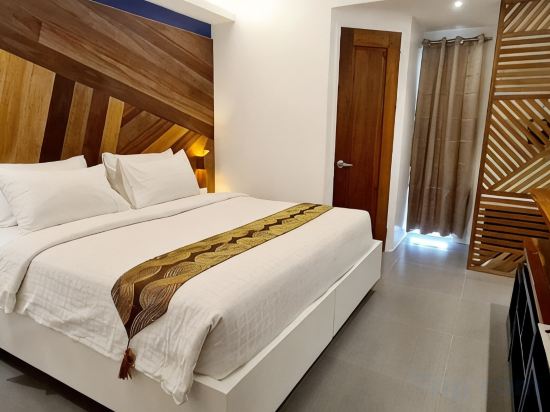 The Paragon Boracay Suites Room Type - Paragon Queen