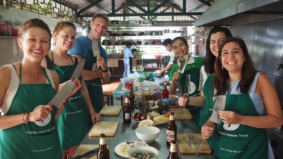 Hanoi Cooking Class- Free Train Street