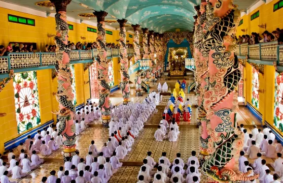 小型團體一日遊：高臺教聖殿及黑婆山