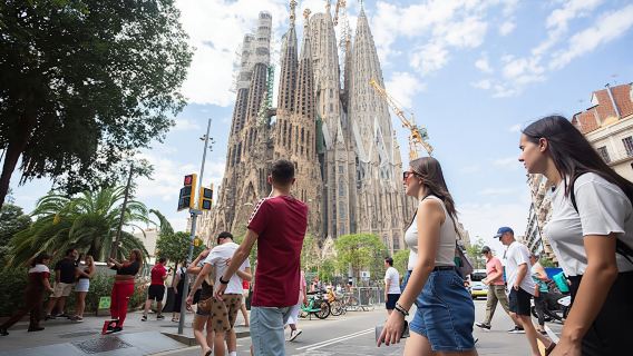Tickets and guided visit to the Sagrada Família