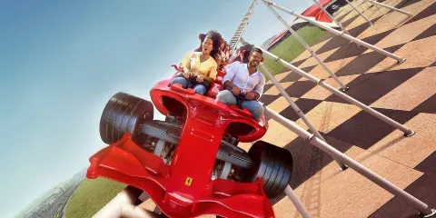 阿布扎比一日遊:清真寺/法拉利主題公園/華納兄弟/海洋世界