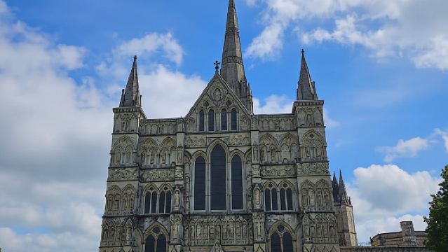 From Southampton: New Forest and Salisbury Private Tour