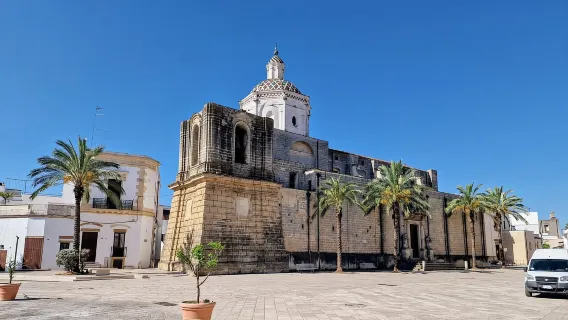 Lecce: e-bike tour of the most beautiful villages in Salento with a traditional lunch