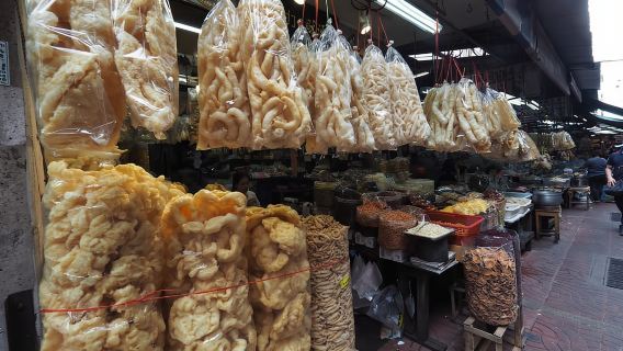 Spaziergang durch das lokale Leben, die Kultur und das Essen in Chinatown