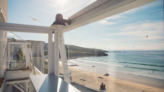 Bãi biển Porthmeor: Vé vào cửa Phòng trưng bày Tate St. Ives