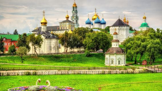 Abramtsevo Museum-Reserve + Sergiev Posad Town + Holy Trinity Monastery day tour