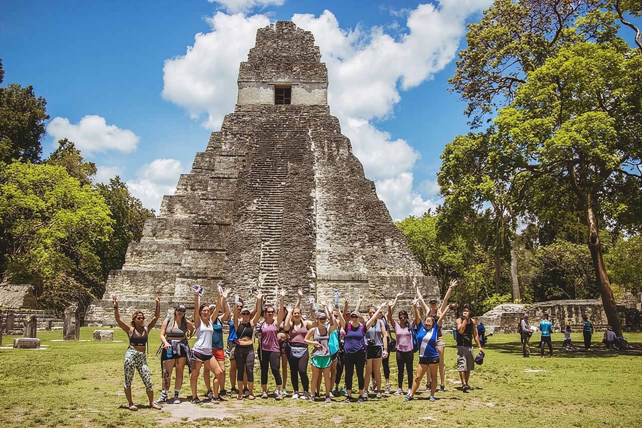 Tour guidato di un giorno intero al Parco Nazionale di Tikal da Flores