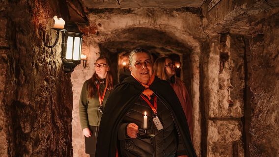 Multi-Sensory Haunted Underground Vaults Tour in Edinburgh