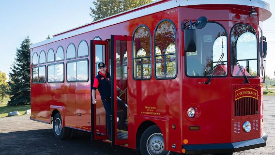 Deluxe city trolley tour in Anchorage