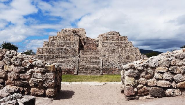 Immersive Cañada de La Virgen Pyramid Tour