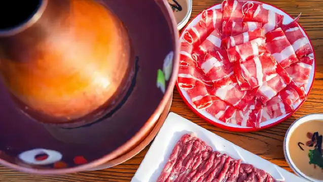 北京胡同隱藏餐廳美食與啤酒步行導覽