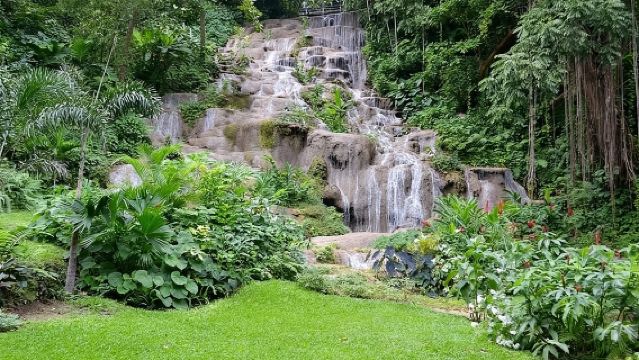 Fun tour for kids with River tubing and Konoko Falls