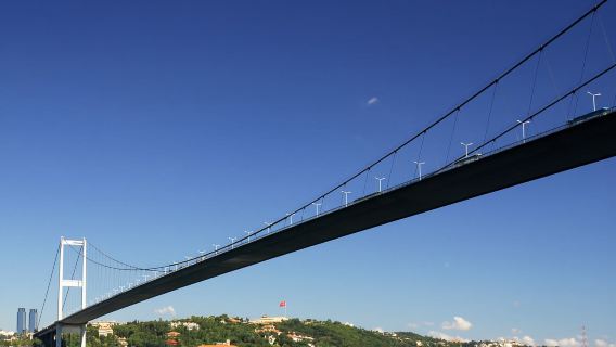 Istanbul: due continenti con il tour del Palazzo Beylerbeyi