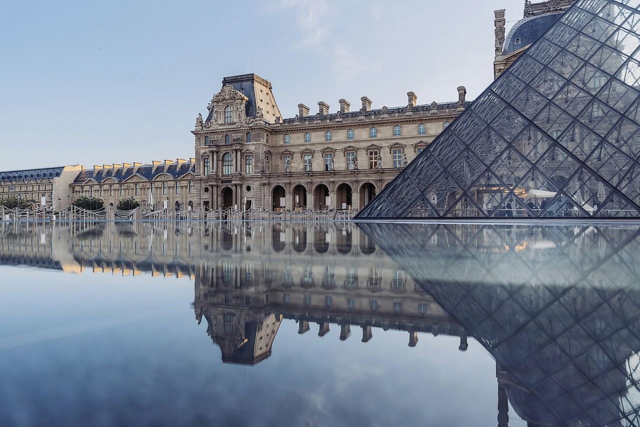 Paris: Louvre Museum Afternoon Tour with Reserved Access