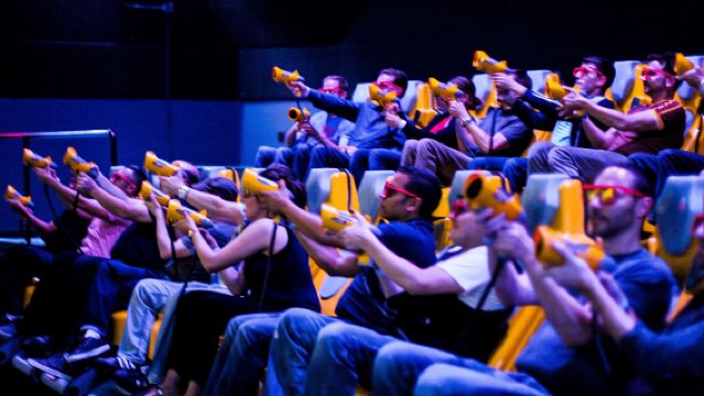 ซานฟรานซิสโก: PIER 39 คอมโบโรงภาพยนตร์บินได้และเครื่องเล่น 7D