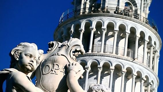 ปิซา: ทัวร์กลุ่มเล็ก VIP 1.5 ชั่วโมงและเข้าชมโดยไม่ต้องต่อคิว