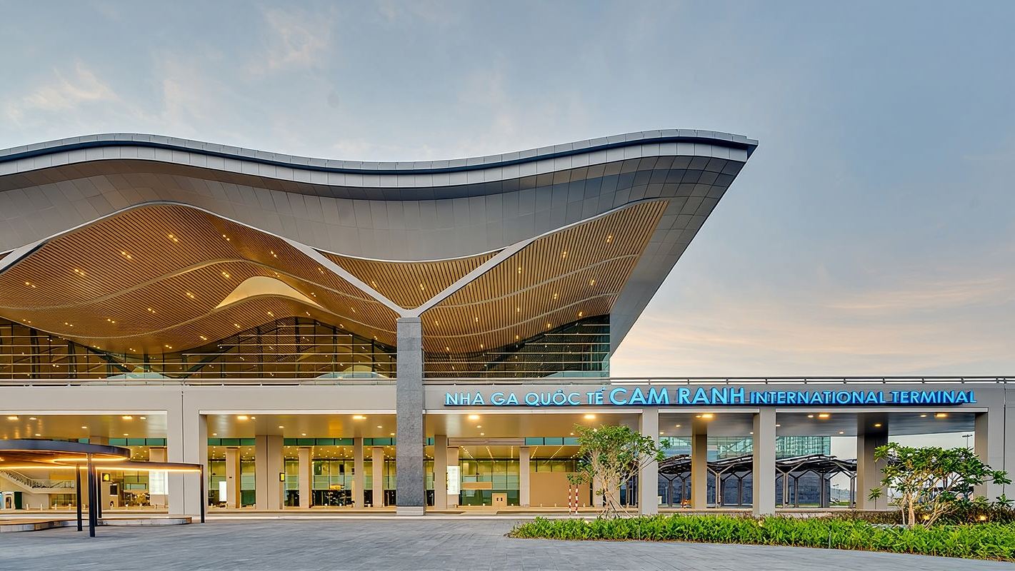 VIP услуга быстрого прохода для прохождения иммиграционного контроля в Аэропорту Нячанг Камрань (CXR), Нячанг