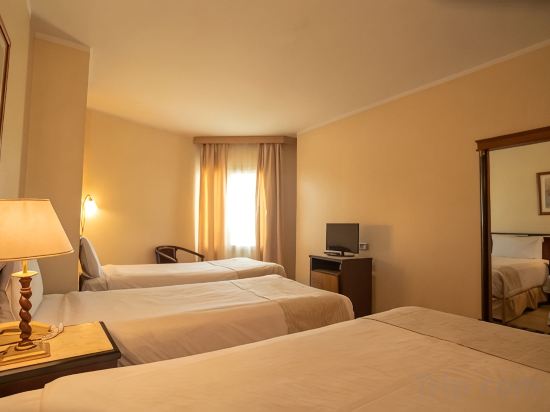 Swiss Inn Nile Hotel - Tap to explore photos