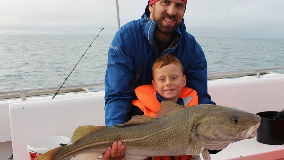 Tour ngắm cá voi và câu cá tại Reykjavik (du thuyền cổ điển/Đồ lặn/BBQ)