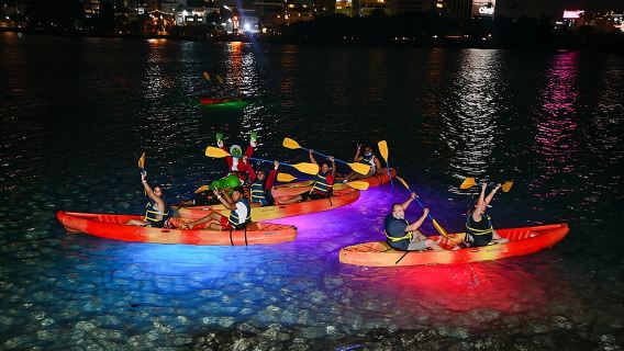 Puerto Rico Night Kayaking Guided Tour in Condado Lagoon
