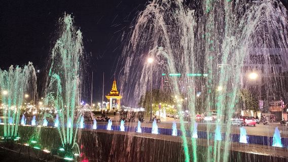 Visit 9 Places in 3 Hours by Private Tuk-Tuk